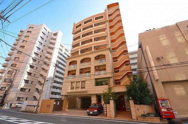 協和大手町ＢＬＤの建物外観