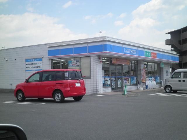 コンビニ　ローソン 四日市垂坂町店（コンビニ）まで803m