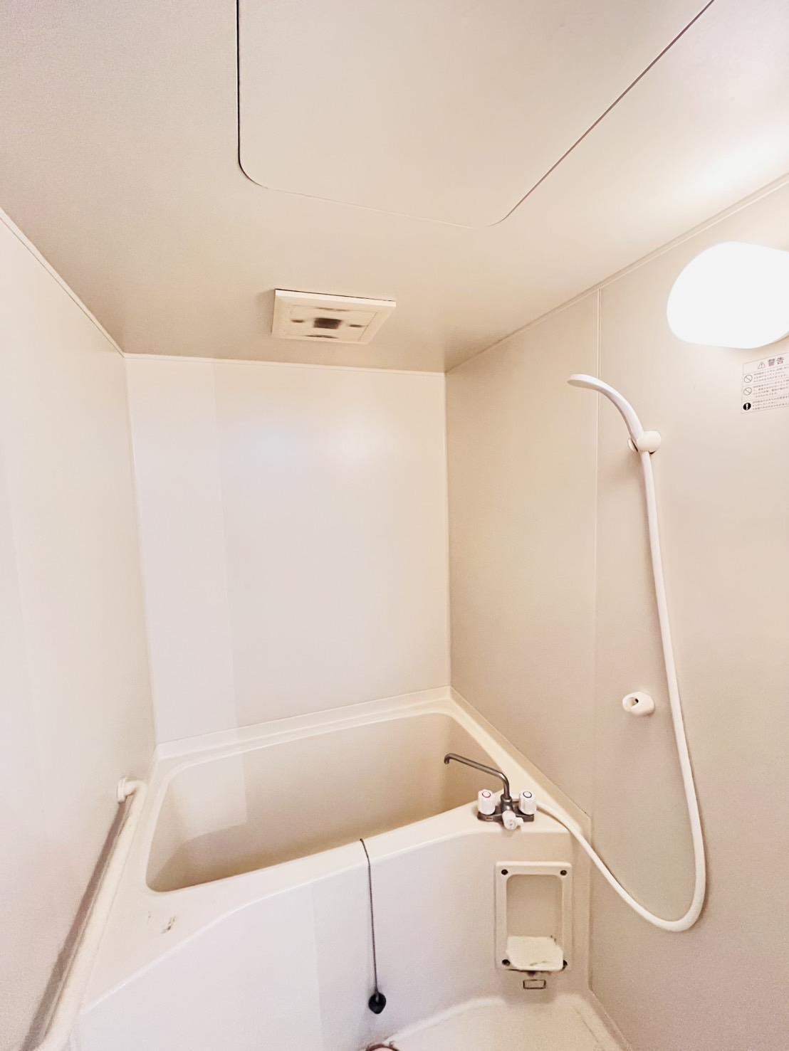 バス・シャワールーム　※別部屋参考
