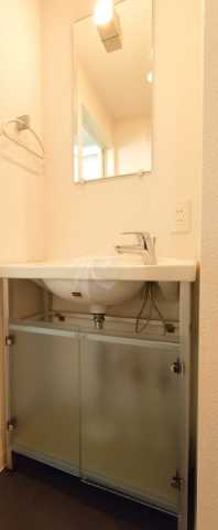 洗面設備　同間取り反転部屋参考画像