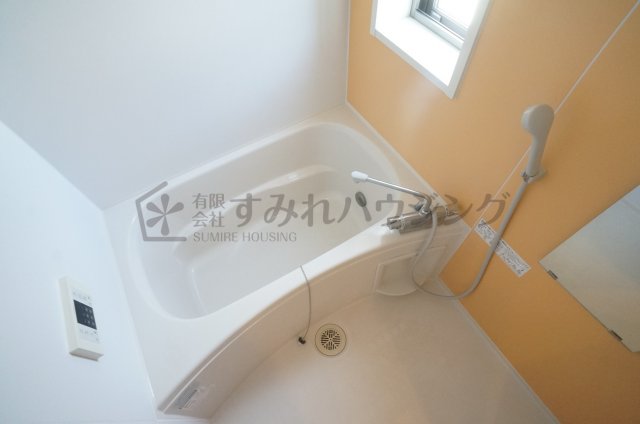 バス・シャワールーム　参考、同建物・反転間取りの号室