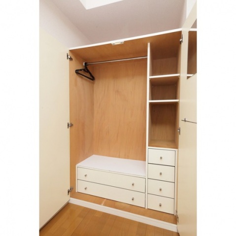 収納　クローゼット