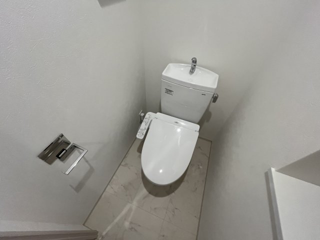 トイレ　ゆったりとした空間のトイレです