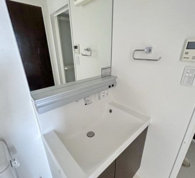 洗面設備　他部屋参考。