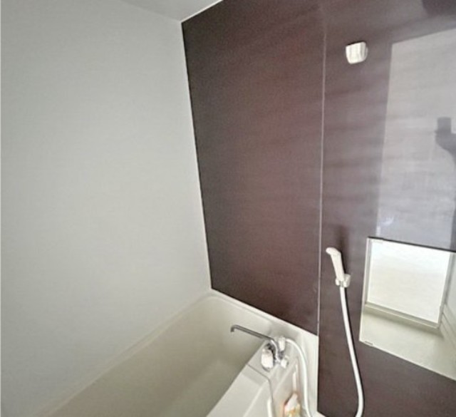 バス・シャワールーム　他部屋参考。