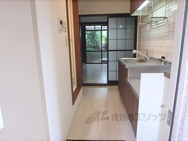 その他部屋・スペース　廊下