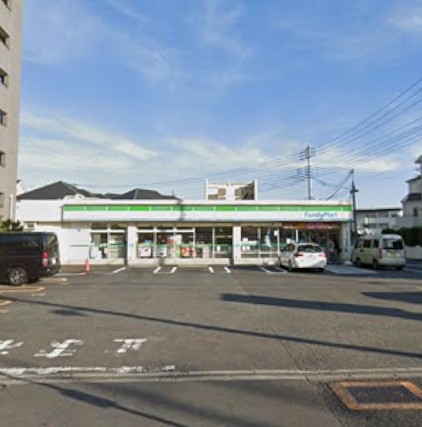 コンビニ　ファミリーマート練馬北町一丁目店（コンビニ）まで602m