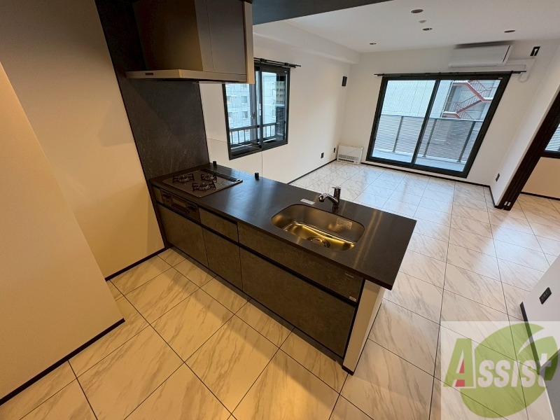 キッチン　システムキッチンなので、すぐお料理に使えます！