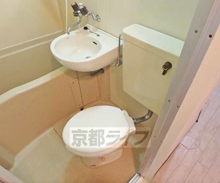 トイレ　トイレスペース