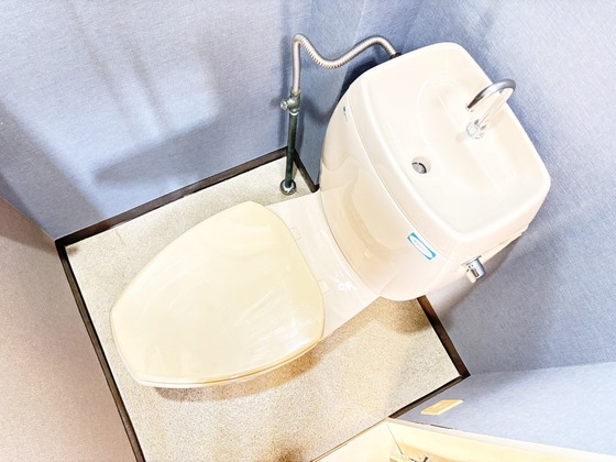 トイレ　トイレ