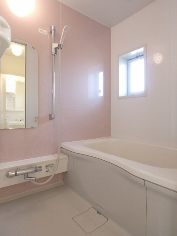 バス・シャワールーム　図面と現状に相違がある場合には現状を優先