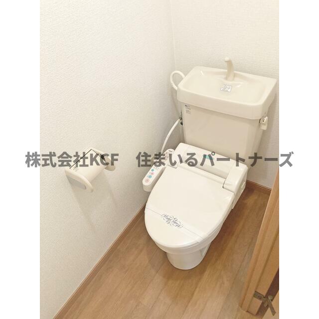 トイレ　落ち着いたトイレです