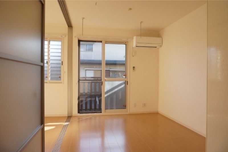 居室・リビング　図面と現状に相違がある場合には現状を優先