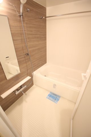 バス・シャワールーム　きれいなお風呂です