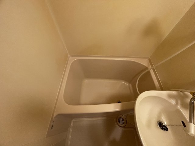 バス・シャワールーム　日々の暮らしに欠かせないお風呂です