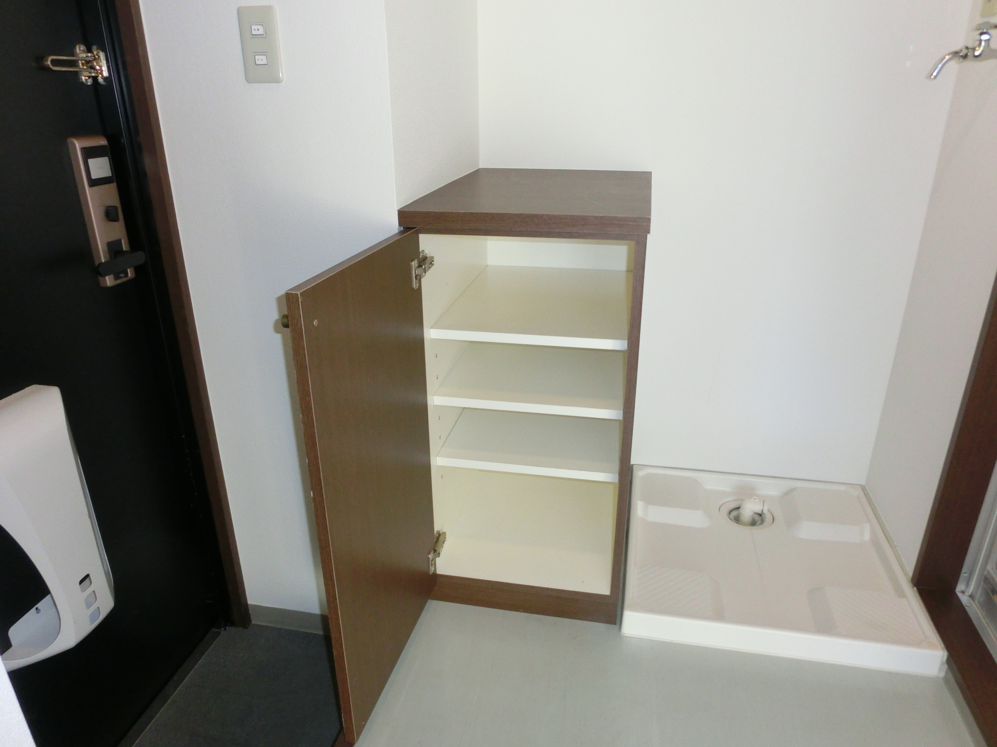 玄関　シューズボックス付き