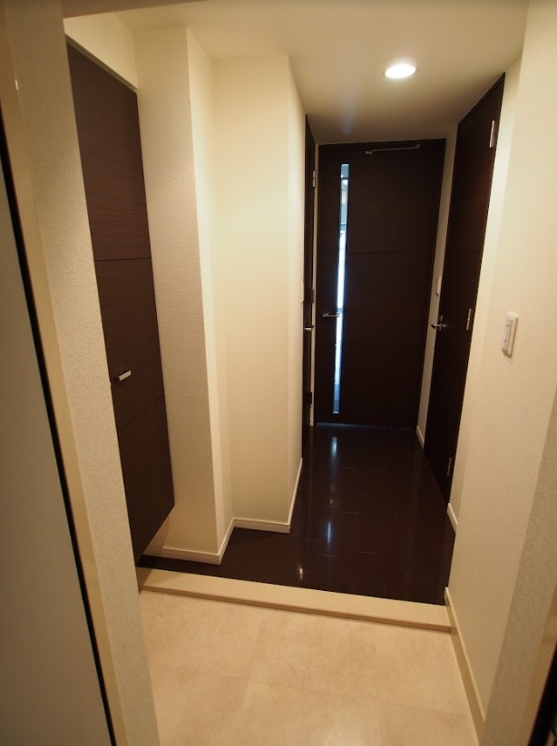 玄関　玄関部分