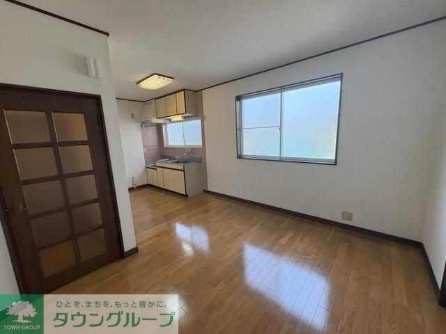 居室・リビング　フローリング