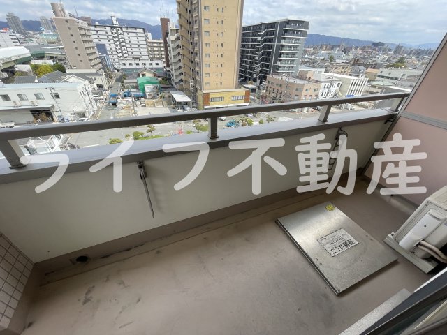 バルコニー　開放的で明るい空間を演出してくれるバルコニーです