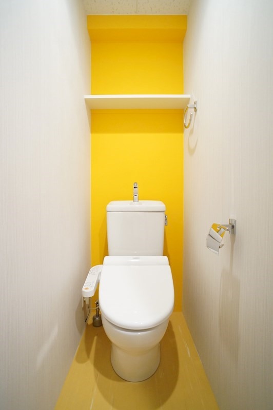 トイレ　別号室