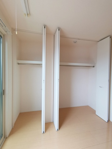 収納　クローゼット