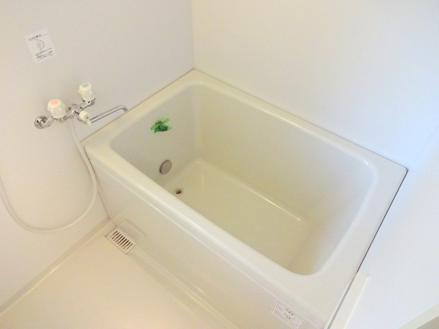 バス・シャワールーム　★浴室追焚機能★換気窓有★