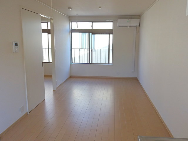 居室・リビング　★ＬＤＫ12帖★