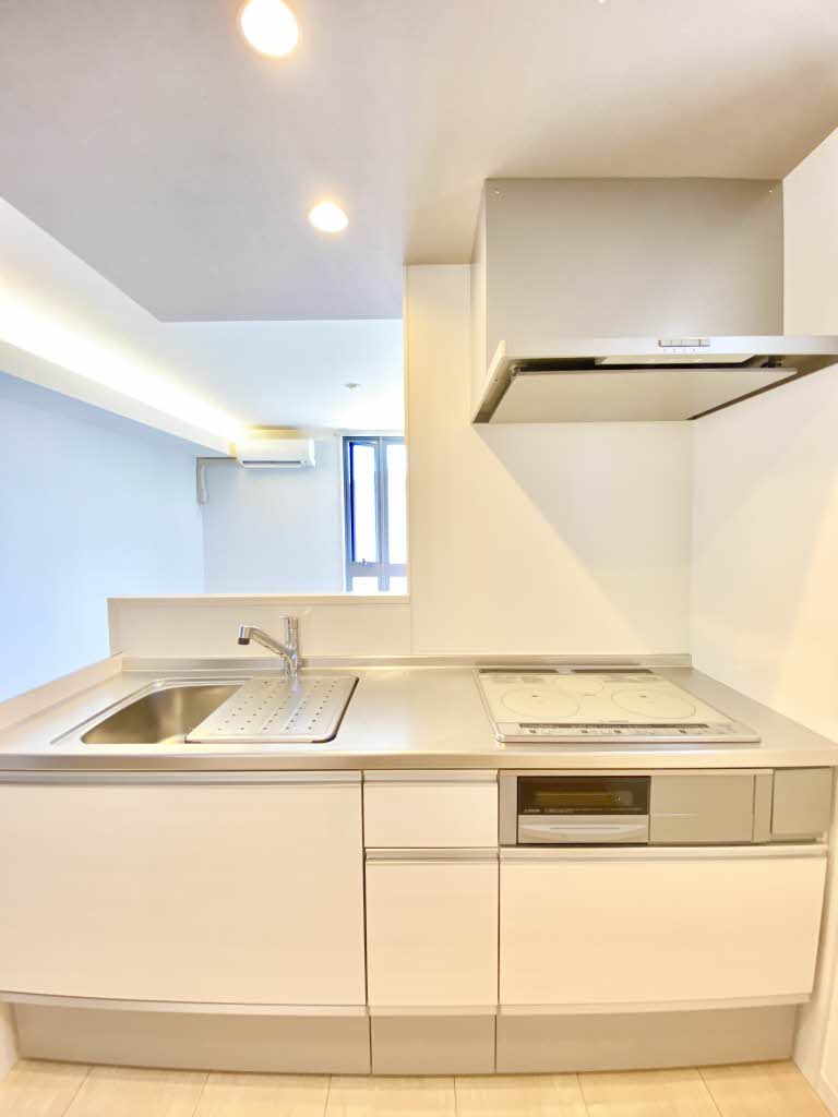 キッチン　IHクッキングヒーター♪