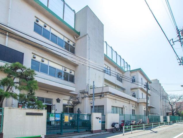 小学校　大森第四小学校（小学校）まで744m