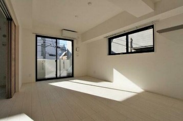 居室・リビング　12.9帖のきれいなLDK。