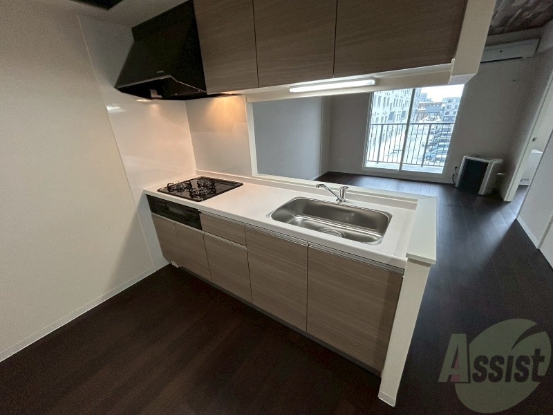 キッチン　キッチンはスペースも広々していて使いやすそうですよ！