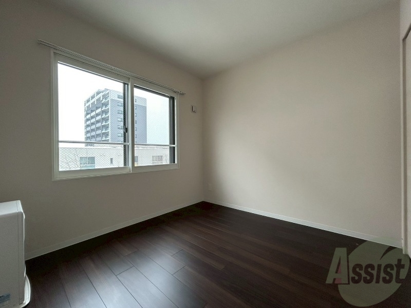 その他部屋・スペース　寝室です。部屋をどう使うかはあなた次第です！