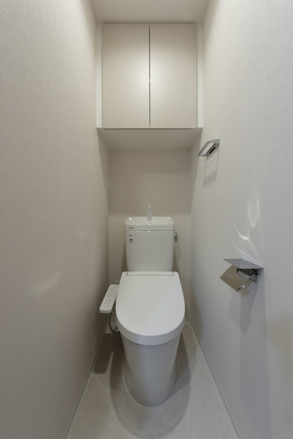 トイレ　※写真は同タイプ住戸です。