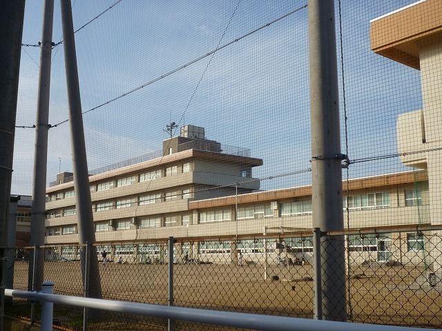 小学校　千坂小学校（小学校）まで750m
