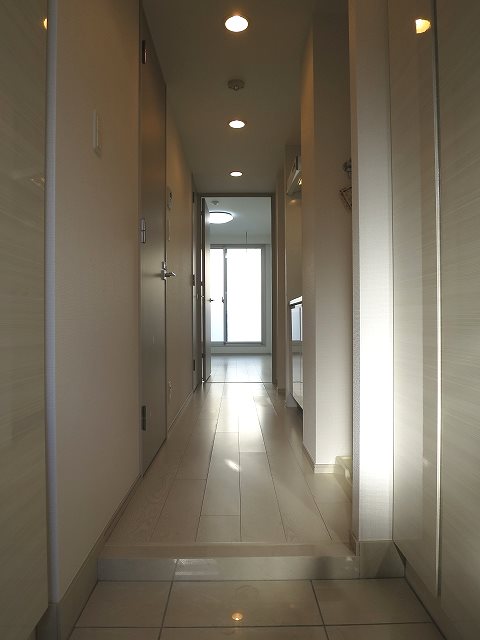 玄関　※参考写真