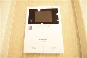 セキュリティ　TVモニター付きインターホンで安心安全！