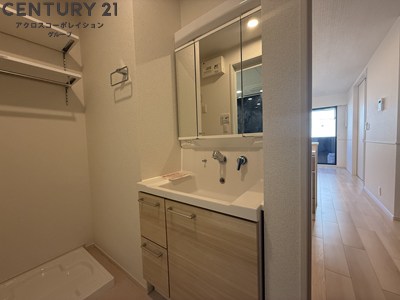 洗面設備　室内洗濯機置場がついてます！