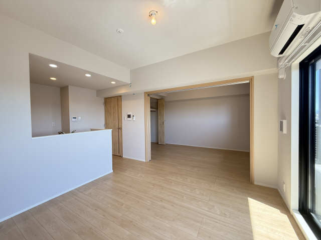 居室・リビング　同型タイプの写真です。