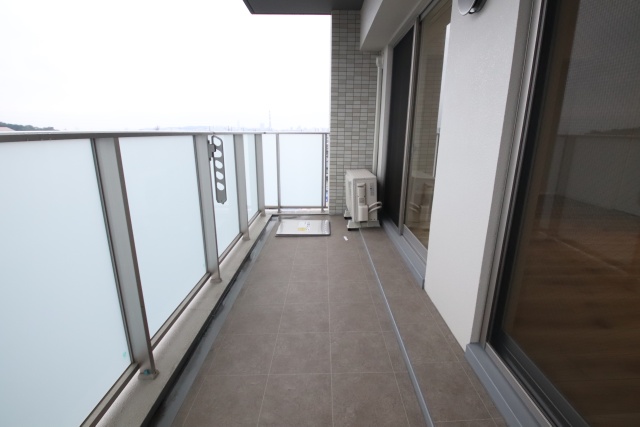 バルコニー　※別室の参考写真の為、現況優先です。