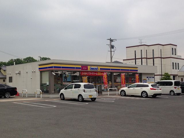 コンビニ　ミニストップ 豊田岩滝町店（コンビニ）まで3738m