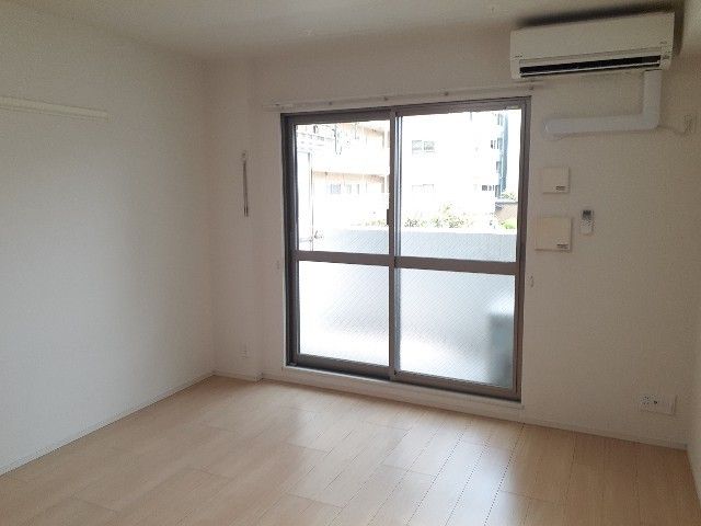 居室・リビング　ゆったり過ごせるリビングです