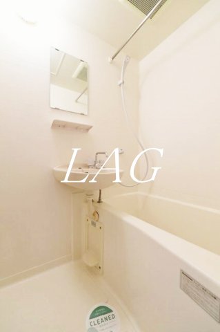 バス・シャワールーム　お風呂です。