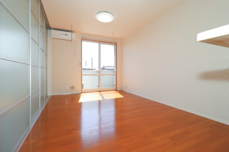 居室・リビング　図面と現状に相違がある場合には現状を優先