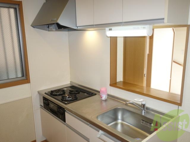 キッチン　大きいキッチン