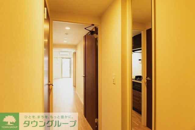 玄関　※写真は同タイプ住戸です。