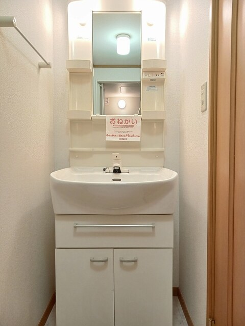 洗面設備　洗面所