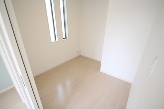 居室・リビング　※別部屋の写真です