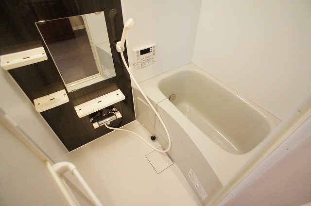 バス・シャワールーム　別部屋