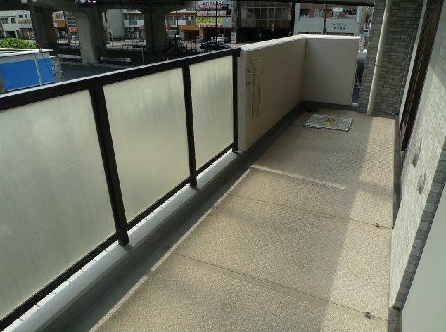 バルコニー　バルコニーの様子は