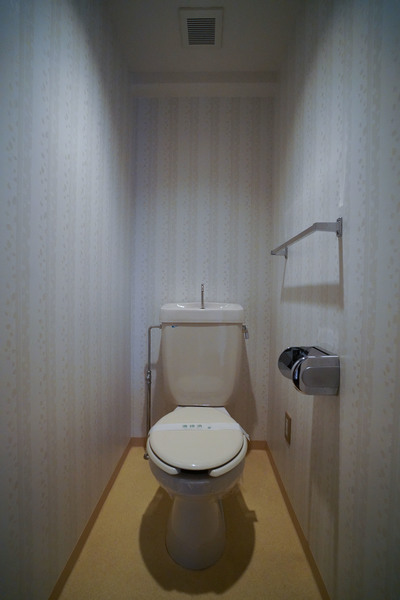 トイレ　同じ建物の別なお部屋